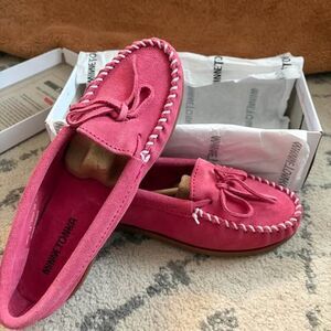 Minnetonka Women's Pink Suede Moccasins Size 7.5